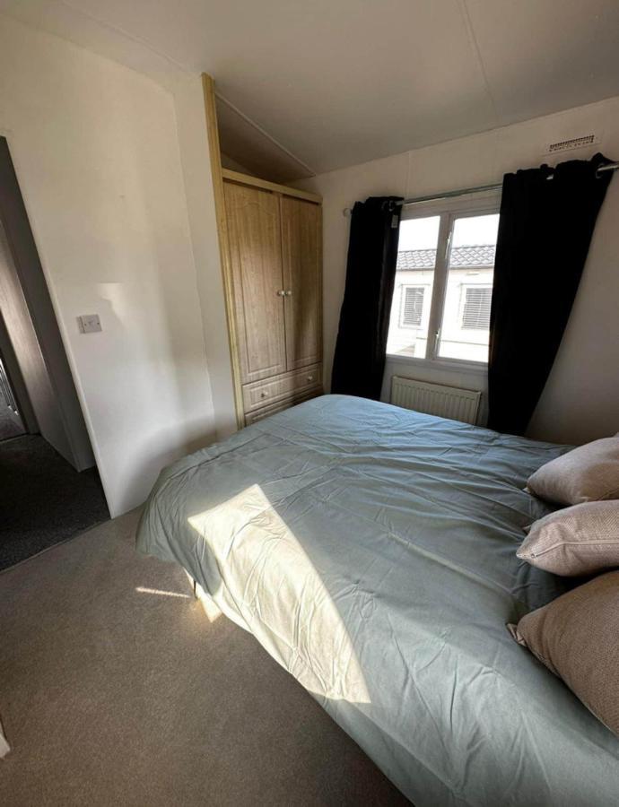 2 Bedroom Caravan With Sea Views Eastchurch Luaran gambar